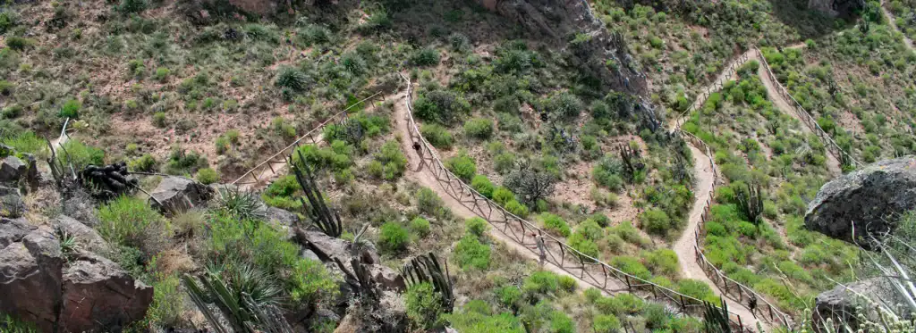 Caminata a la fortaleza de Chimpa Colca-Turismo Liberty