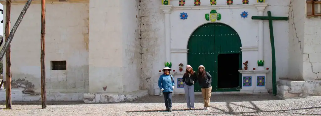 Iglesia Madrigal Colca-Turismo Liberty