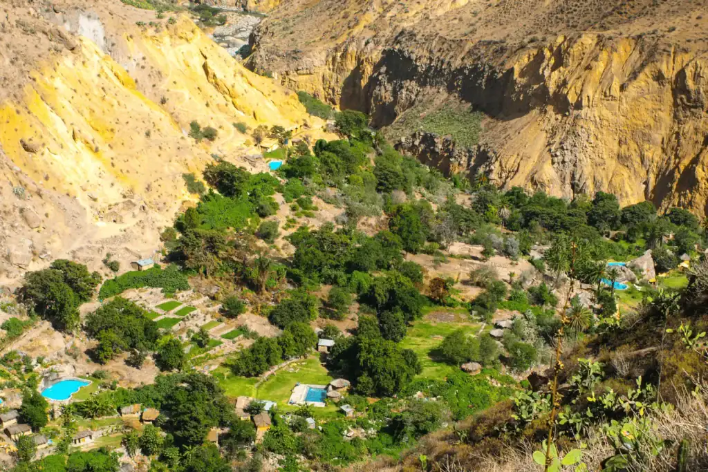 paysage intérieur du canyon de Colca pendant le trek