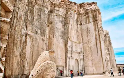 When Is It Cheaper to Travel to Arequipa?