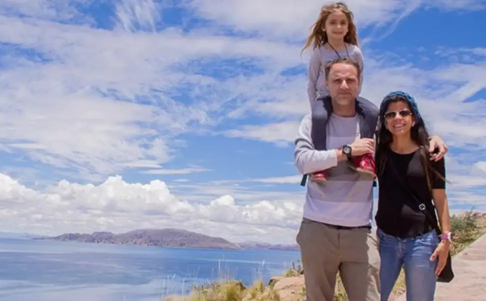 Familia con niños en Puno 2026 — Turismo Liberty