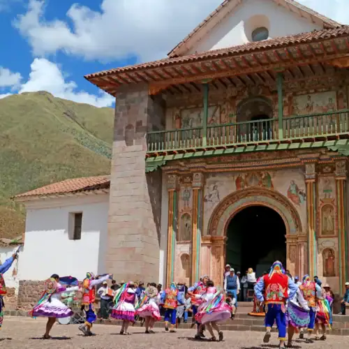 Iglesia de Andahuaylillas en la Ruta del Sol Cusco Puno